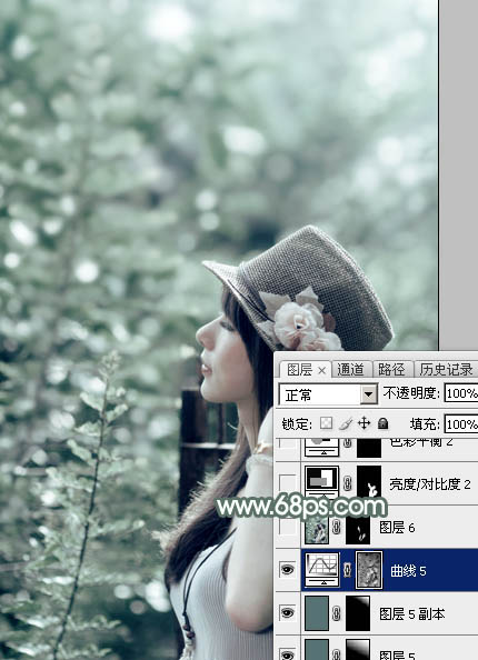 Photoshop打造柔和的古典墨绿色外景美女